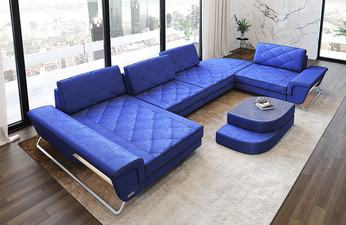 Lari Sectional