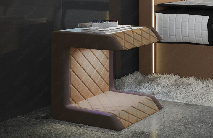 Nachttisch Paris Leder mit Chesterfield Muster in sandbeige - dunkelbraun