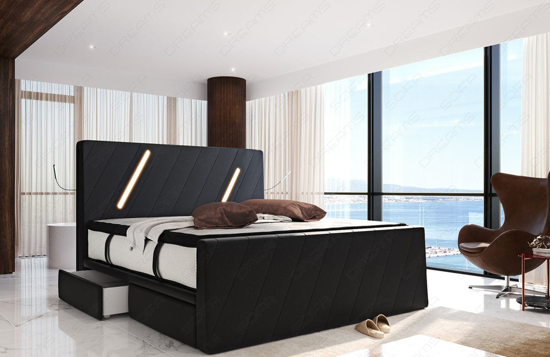Leder Boxspringbett Toulon mit LED Beleuchtung und 2 USB AnschlÃ¼ssen im Kopfteil