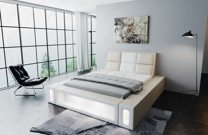 Edles Designerbett Venosa mit Kunstlederbezug und LED Beleuchtung in beige-weiÃŸ