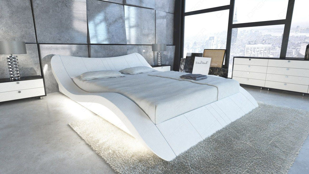 Designerbett in Leder mit LED Beleuchtung in komplett weiss
