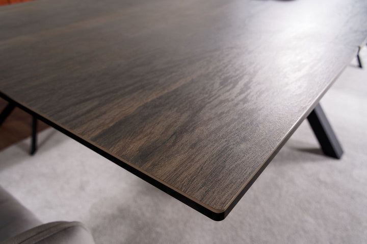 Columbus Dining Table