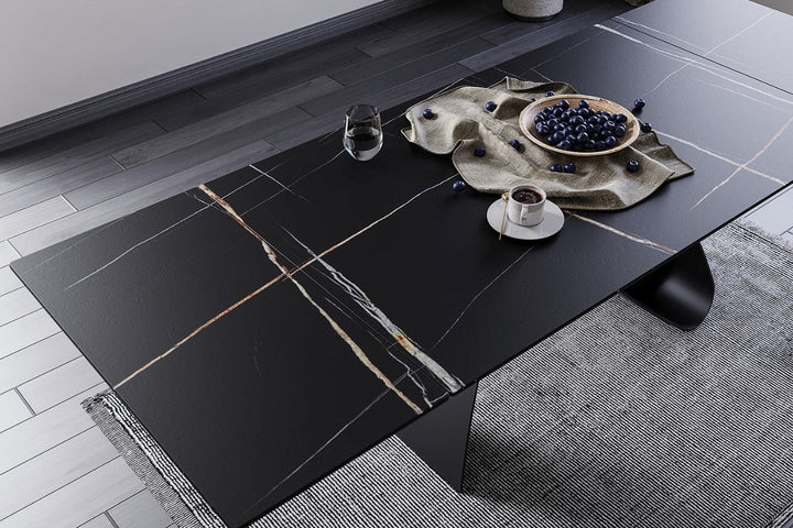Diuna Dining Table