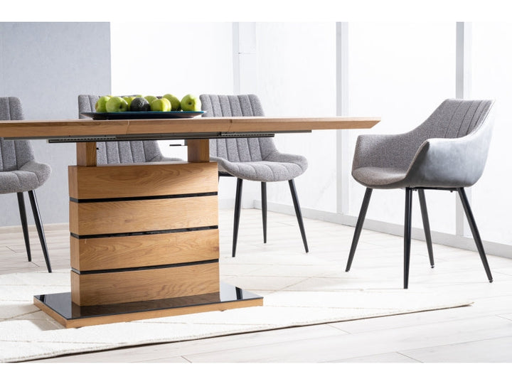 Leonardo Oak Dining Table