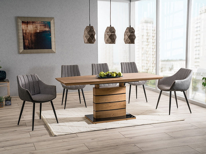 Leonardo Oak Dining Table