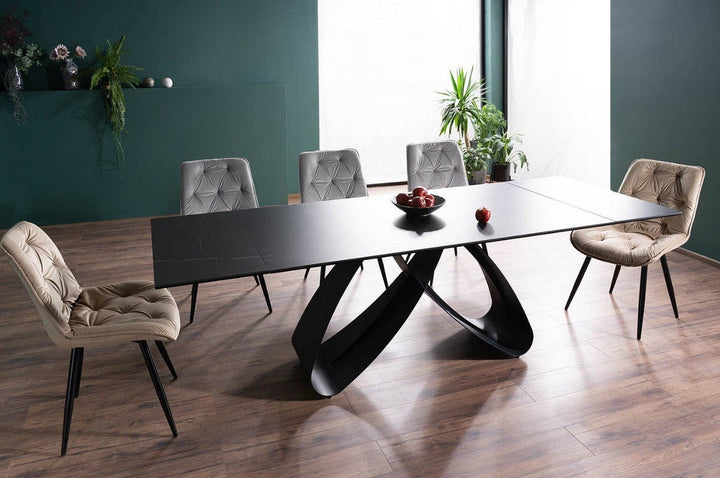 Samanta Dining Table