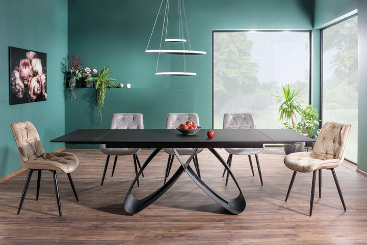 Samanta Dining Table