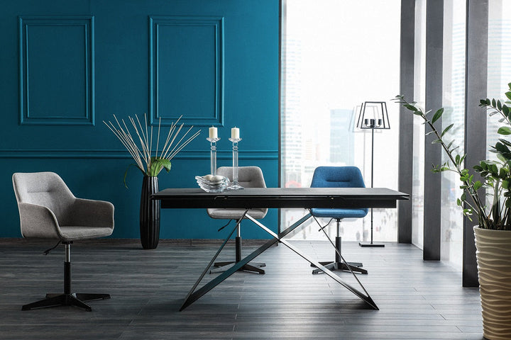 Designer Esstisch Westin modern ausziehbar von 160cm auf 240cm.