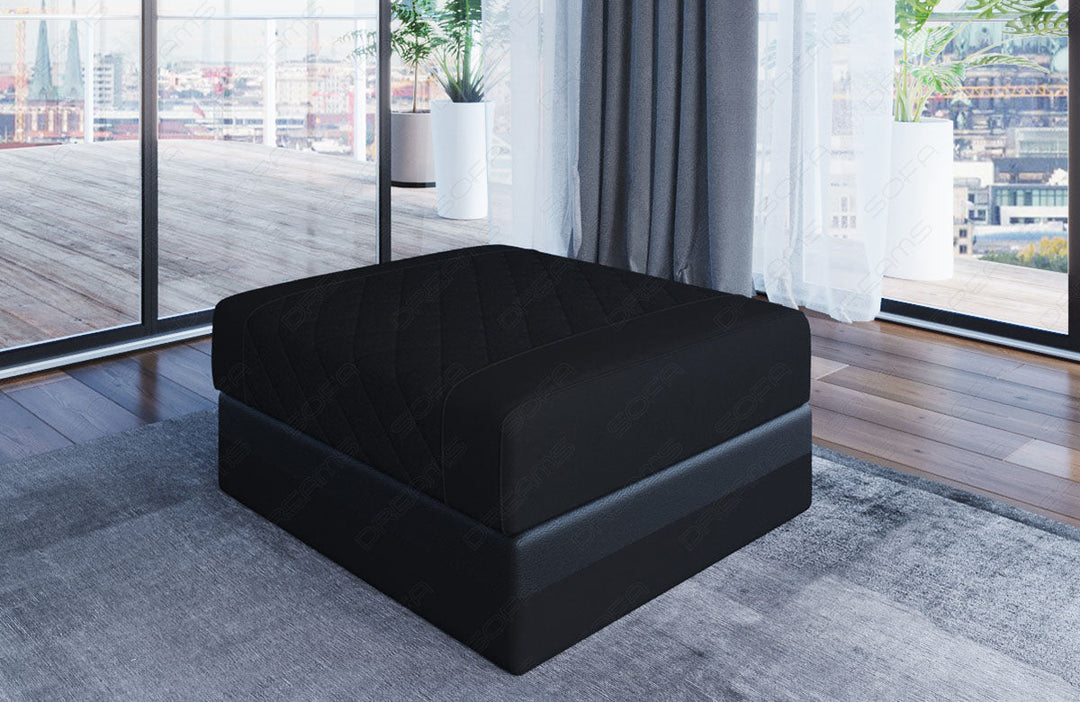 Zu diesem Sofa kÃ¶nnen Sie optional einen passenden Hocker dazubestellen.