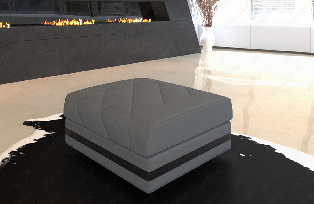 Zu diesem Sofa kÃ¶nnen Sie optional einen passenden Hocker dazubestellen.