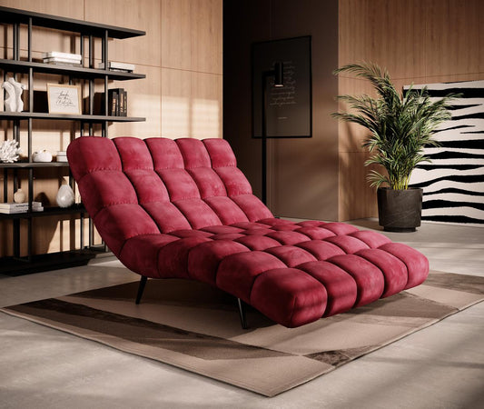 Couple Relaxing Lounger Nancy