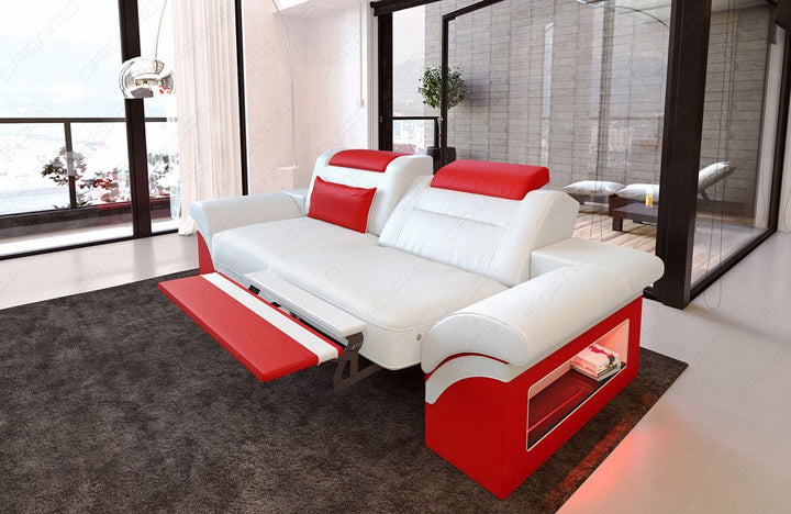 2 Sitzer Couch Monza in weiÃŸ-rot - Die LED Beleuchtung, USB Anschluss und Relaxfunktion sind optional erhÃ¤ltlich.