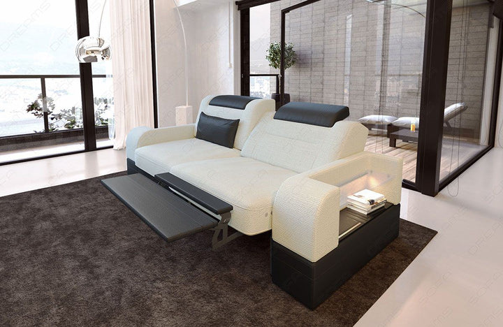 Zweisitzer Sofa Parma Stoff in elfenbein - Hugo1 - Die LED Beleuchtung, USB Anschluss und Relaxfunktion sind optional erhÃ¤ltlich.