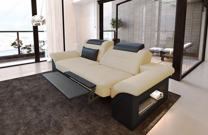 Polster Zweisitzer Sofa Monza in beige - Mineva4 - Die LED Beleuchtung, USB Anschluss und Relaxfunktion sind optional erhÃ¤ltlich. Bei weiteren Fragen kontaktieren Sie uns bitte.