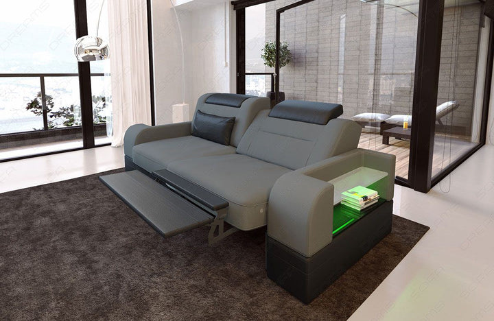 Zweisitzer Sofa Parma Stoff in Mikrofaser grau - Mineva15 - Die LED Beleuchtung, USB Anschluss und Relaxfunktion sind optional erhÃ¤ltlich.